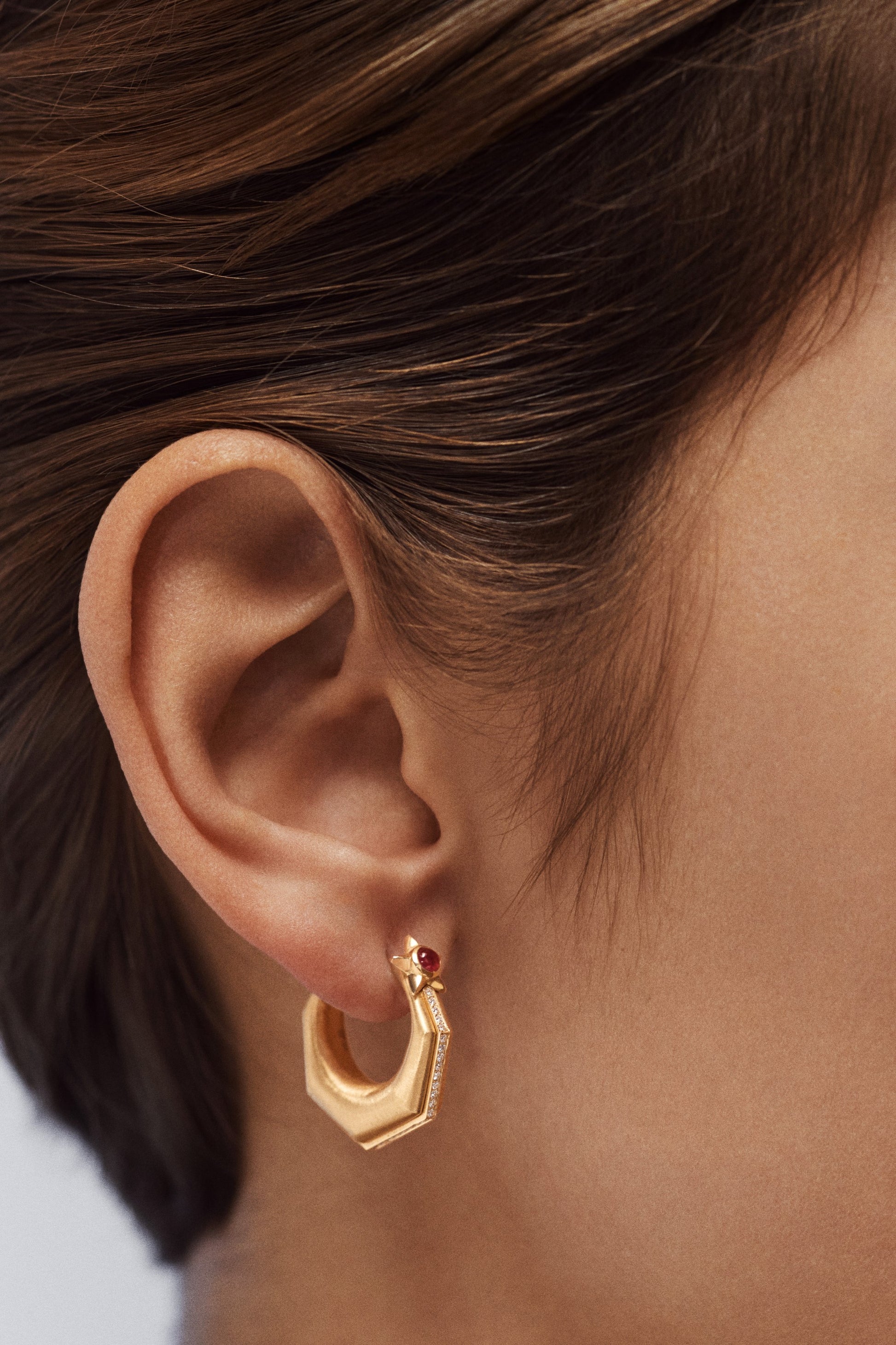 Marie Lichtenberg Staging Earring Baba Medium Ruby Earring