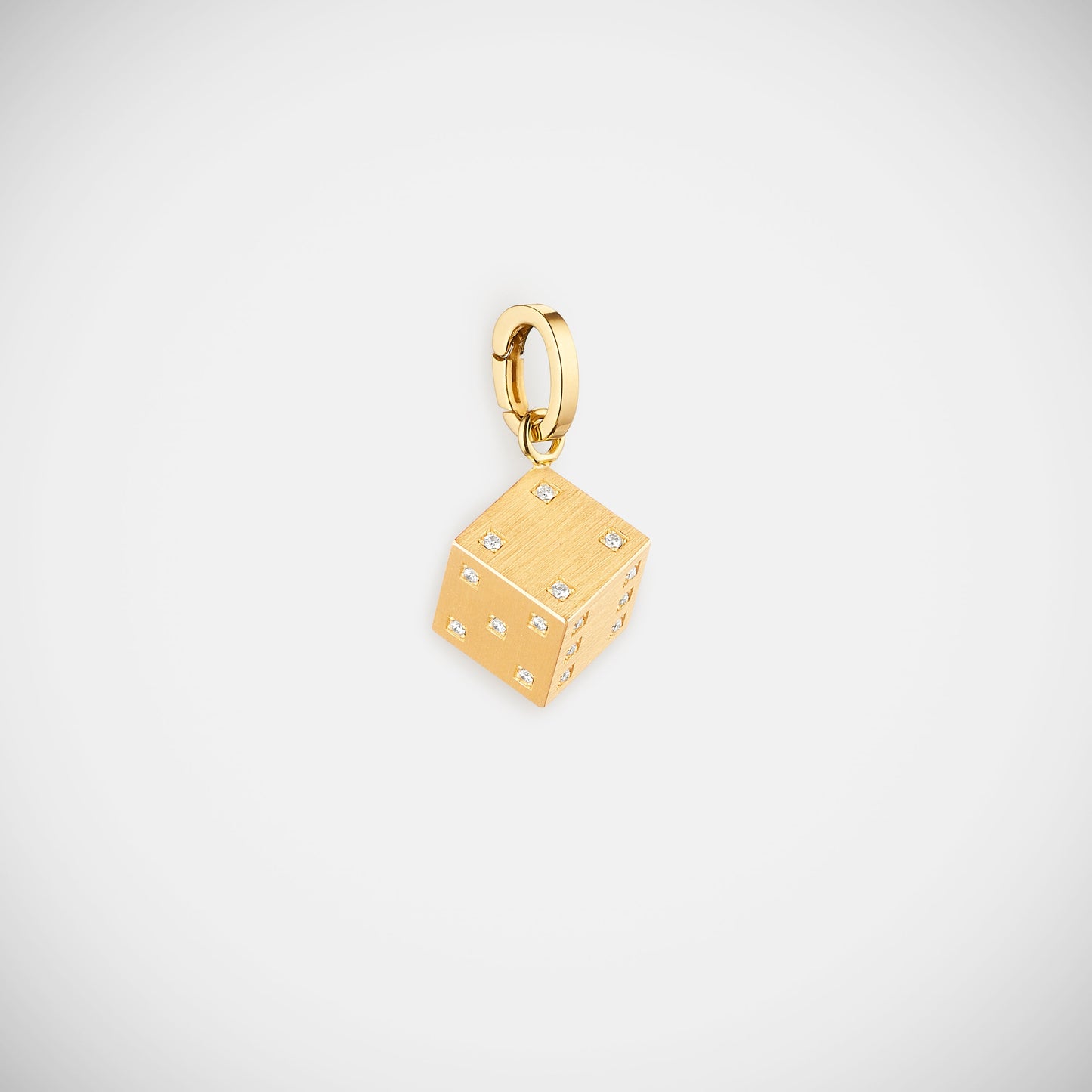 Marie Lichtenberg Staging Charm Dado charm 11mm