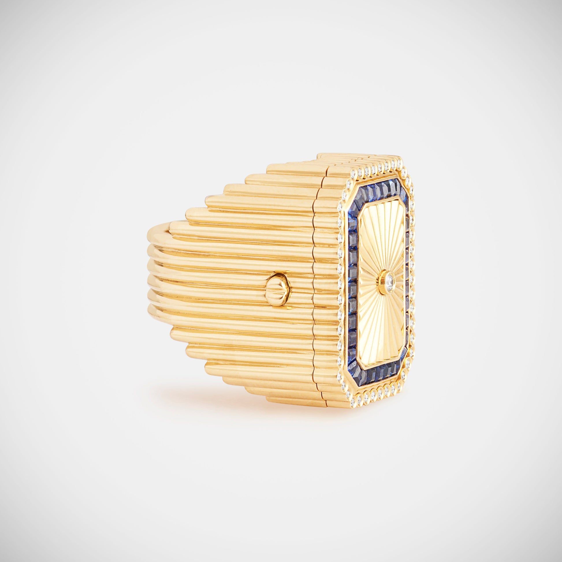 Marie Lichtenberg Staging Ring Dick in a box ring