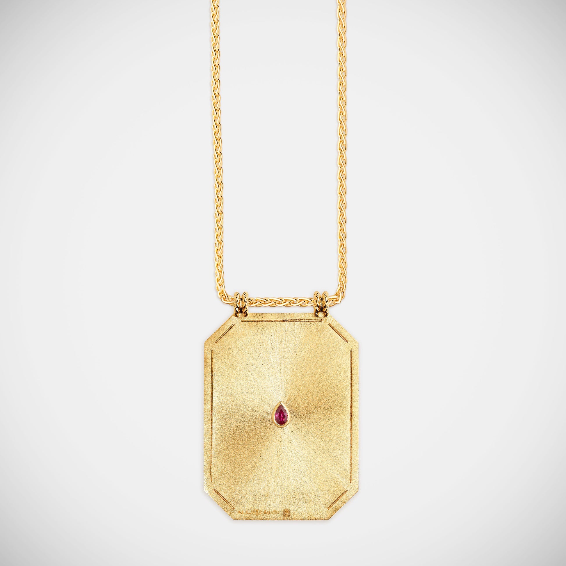 Marie Lichtenberg Staging Scapulaires Dragon Gold Scapular