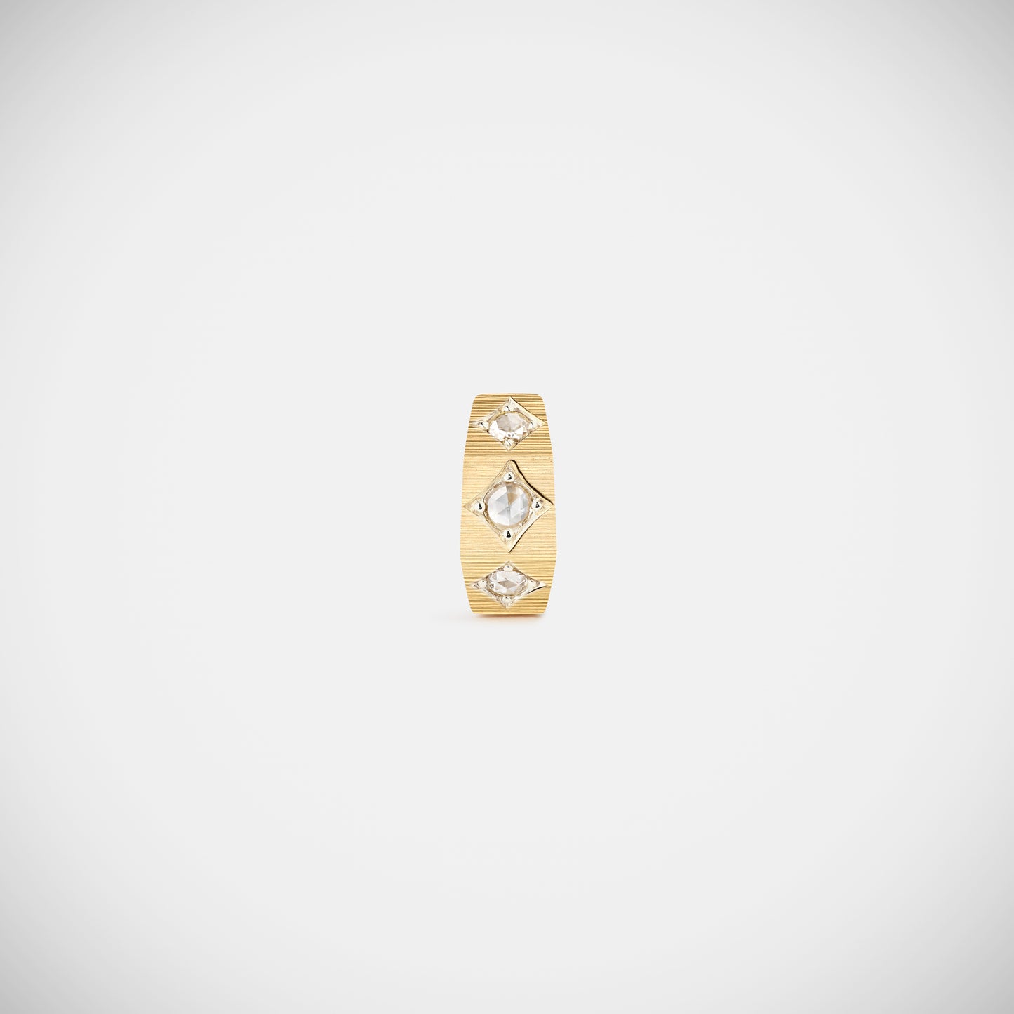 Marie Lichtenberg Staging Earring Ecrou coco earring Diamonds small