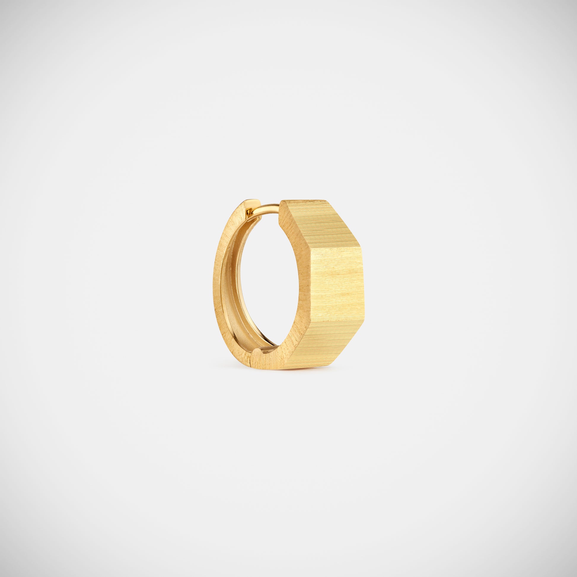 Marie Lichtenberg Staging Earring Ecrou Coco earring medium