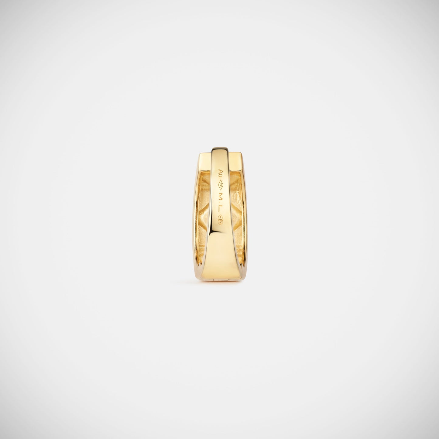 Marie Lichtenberg Staging Earring Ecrou earring medium