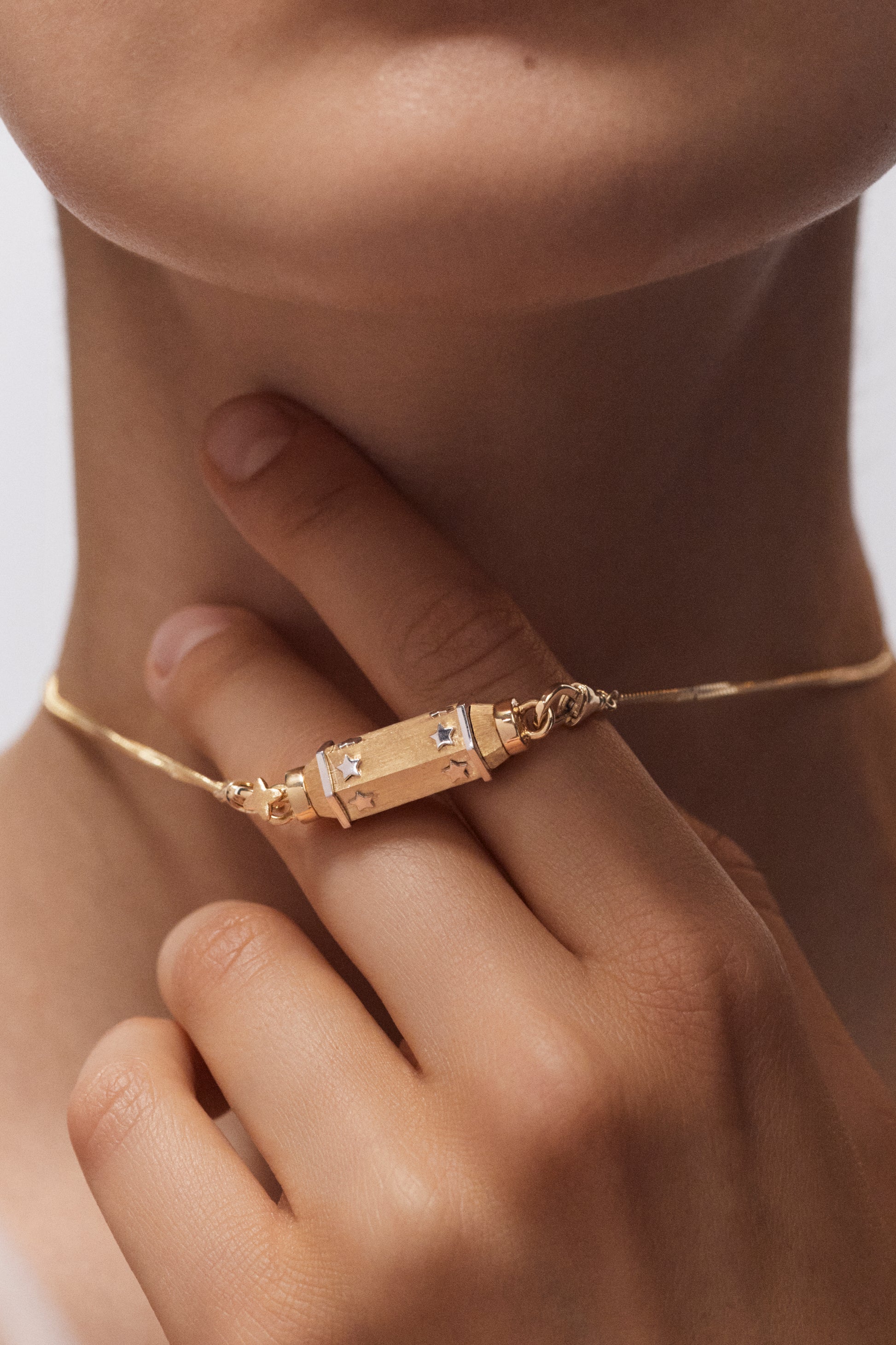 Marie Lichtenberg Staging Baby locket Star Baby locket Necklace