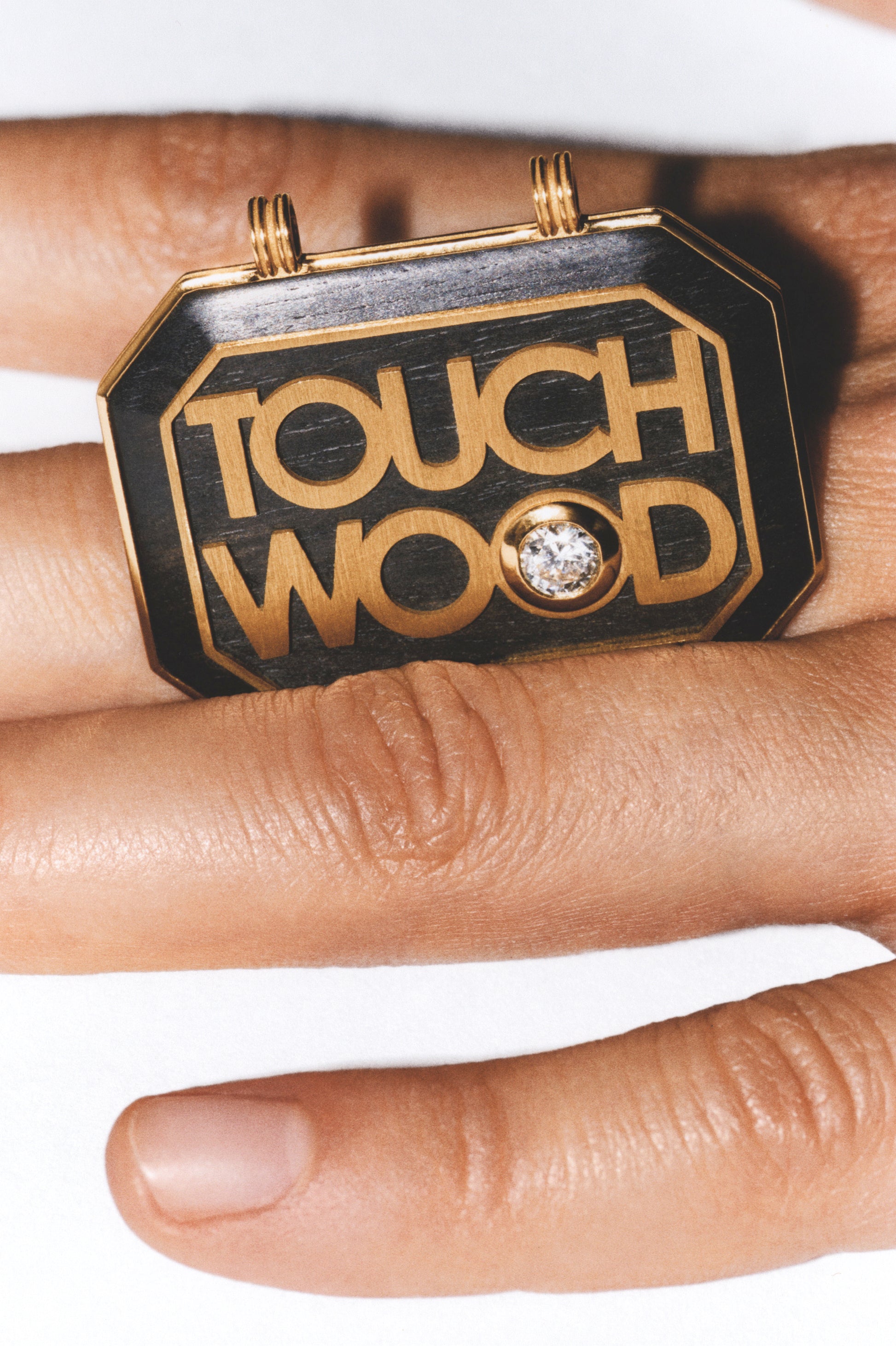 Marie Lichtenberg Staging Scapulaires Touch Wood scapular