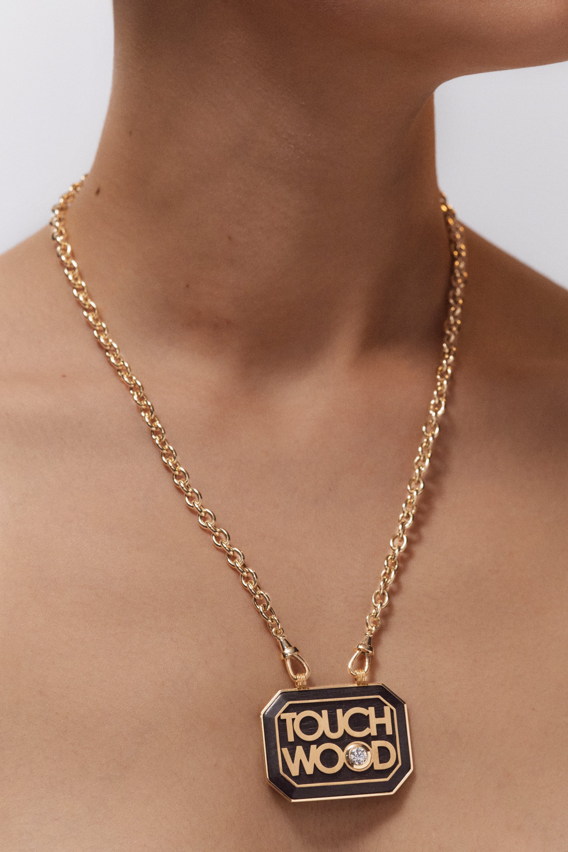 Marie Lichtenberg Staging Scapulaires Touch Wood scapular