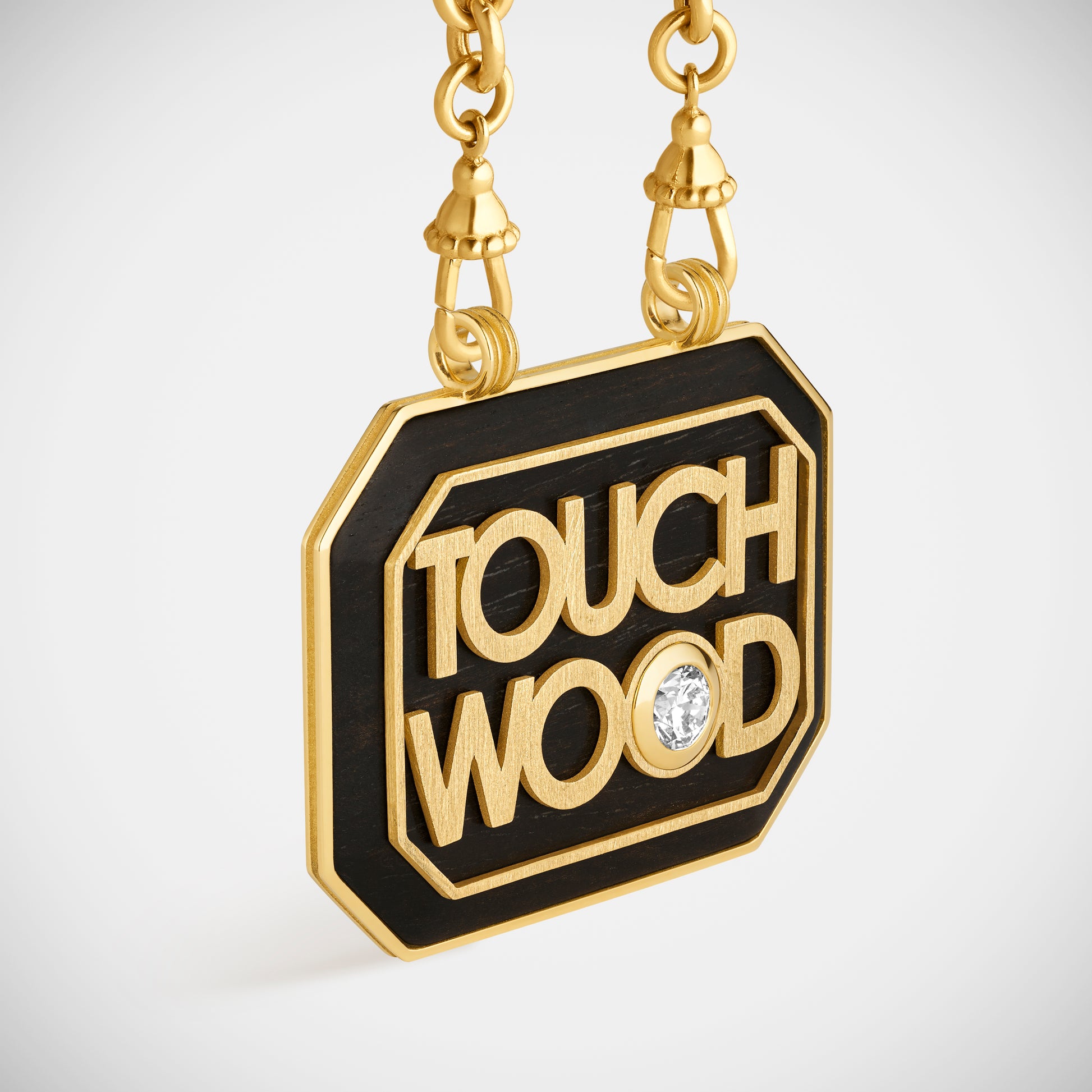 Marie Lichtenberg Staging Scapulaires Touch Wood scapular