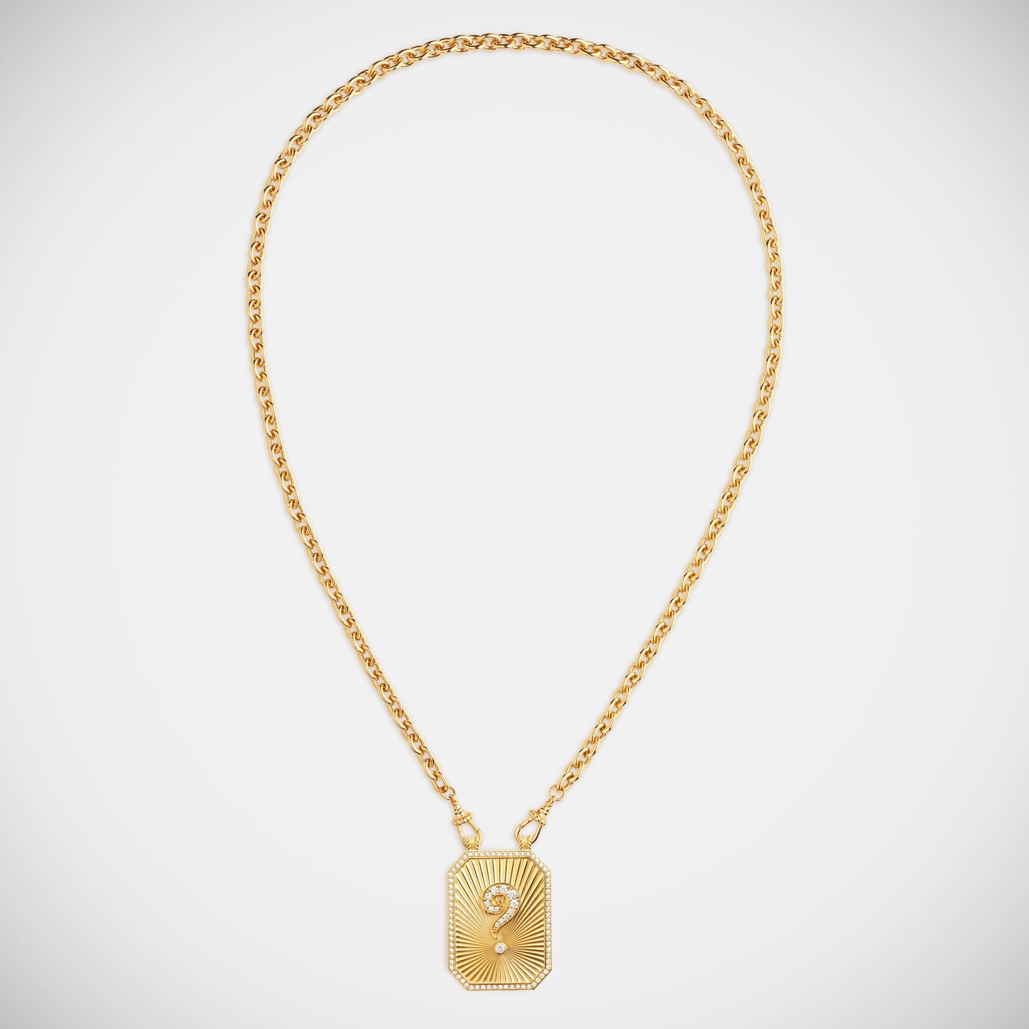 Marie Lichtenberg Staging Scapulaires Would you marry me Scapular